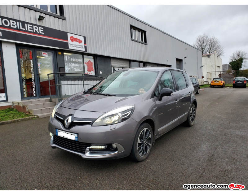 Achat voiture occasion, Auto occasion pas cher | Agence Auto Renault Scenic 1.5 DCI 110 CH BOSE EDC BVA Violet Année 2014 Automatique Diesel