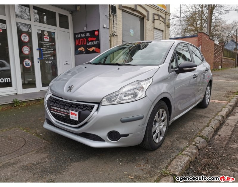 Achat voiture occasion, Auto occasion pas cher | Agence Auto Peugeot 208 ACCES 68CV ( tres faible kilométrage ) Garantie Violet Année 2013 Manuelle Essence