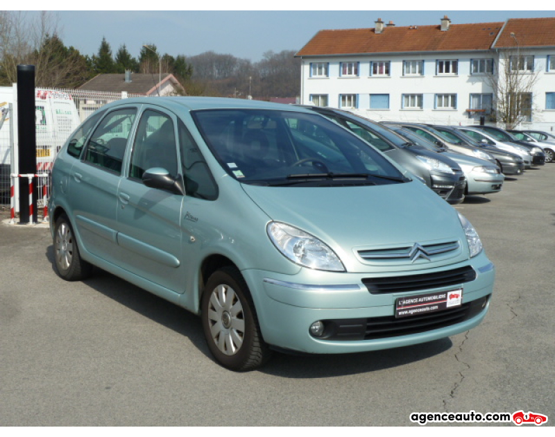 Compra de Carros Usados, Carros Usados Baratos | Auto Immo Citroen Xsara Picasso 1.6 Hdi 110 cv Exclusive Violet Ano 2005 Manuelle Essence