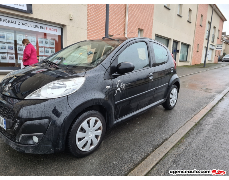 Achat voiture occasion, Auto occasion pas cher | Agence Auto Peugeot 107 1.0 12V BLUE LION ACTIVE 2-TRONIC Noir Année 2013 Automatique Essence