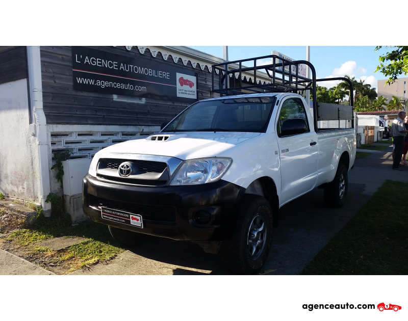 Achat voiture occasion, Auto occasion pas cher | Agence Auto Toyota Hilux PIK UP SIMPLE CABINE DIESEL Violet Année 2010 Manuelle Essence