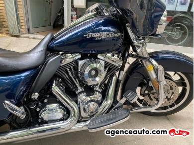 Harley Davidson Street glide — 12