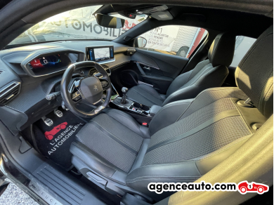 Peugeot 2008 — 8