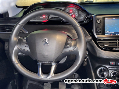 Peugeot 208 — 14