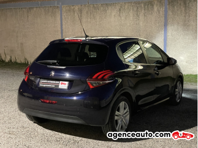 Peugeot 208 — 5