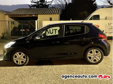 Peugeot 208 — 2