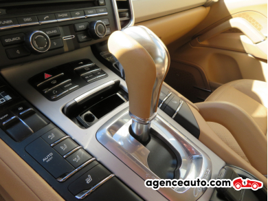 Porsche Cayenne — 24