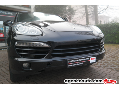 Porsche Cayenne — 16