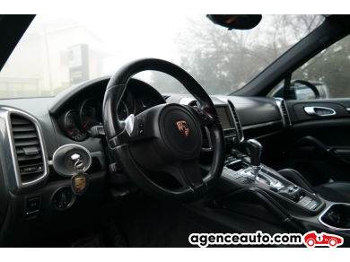 Porsche Cayenne — 21