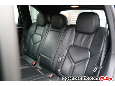 Porsche Cayenne — 30
