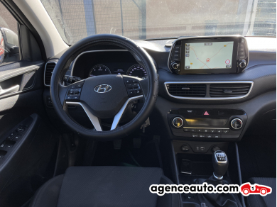 Hyundai Tucson — 12