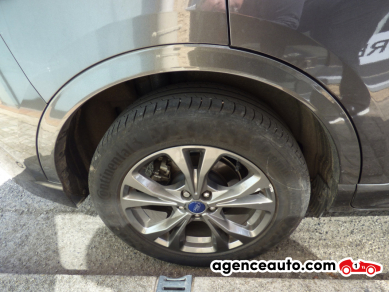 Ford Kuga — 25