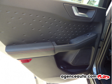 Ford Kuga — 18