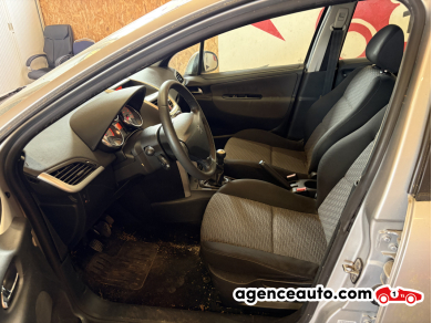 Peugeot 207 — 11