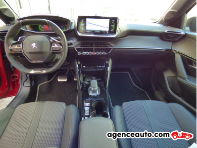 Peugeot 208 — 13