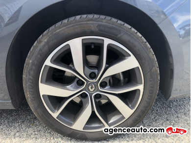 Renault Megane — 19