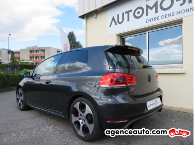 Volkswagen Golf — 4