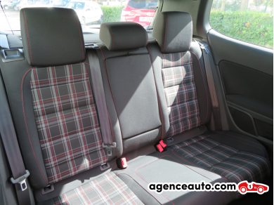 Volkswagen Golf — 16