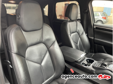 Porsche Cayenne — 24