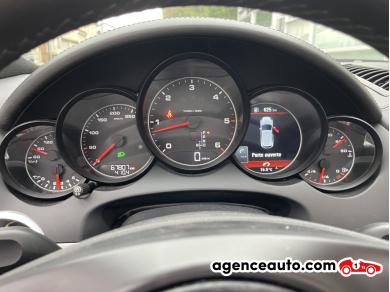 Porsche Cayenne — 17