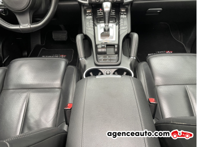 Porsche Cayenne — 36