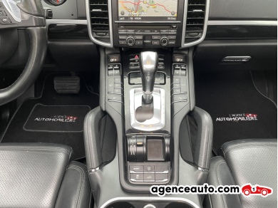 Porsche Cayenne — 15