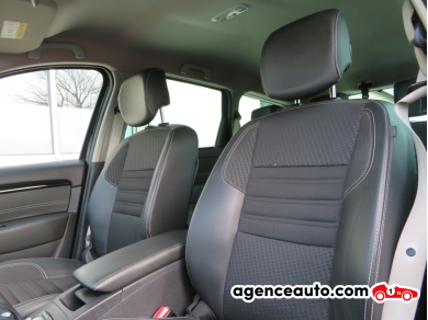 Renault Scenic — 12