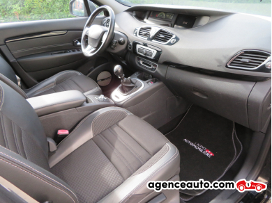 Renault Scenic — 11