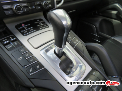 Porsche Cayenne — 21