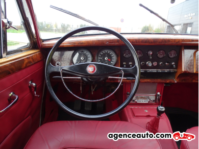 Jaguar MK2 — 14
