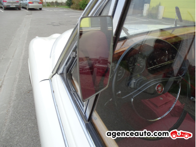 Jaguar MK2 — 32