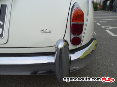Jaguar MK2 — 35