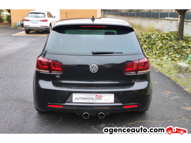 Volkswagen Golf — 5