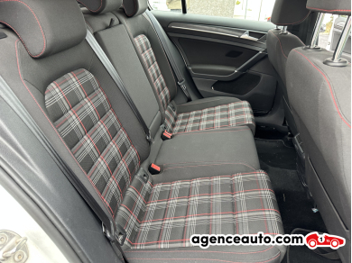 Volkswagen Golf — 14