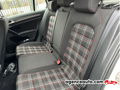 Volkswagen Golf — 16