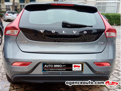Volvo V40 — 5