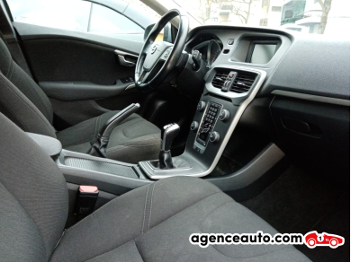 Volvo V40 — 8