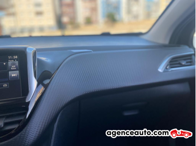 Peugeot 2008 — 10