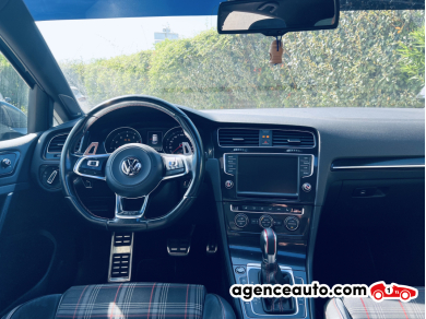 Volkswagen Golf — 7