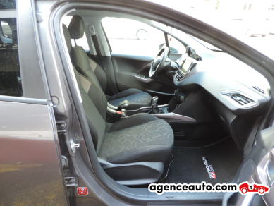 Peugeot 2008 — 8