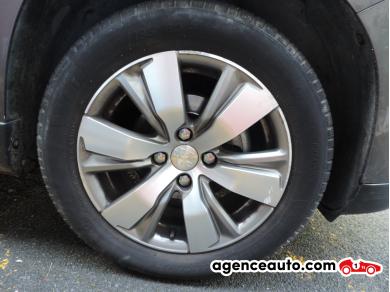 Peugeot 2008 — 32