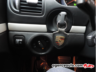 Porsche Cayenne — 23