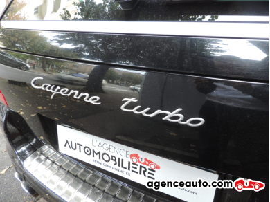 Porsche Cayenne — 32