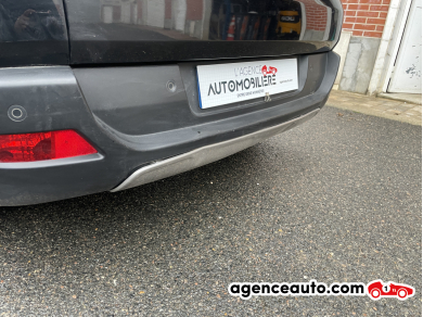 Peugeot 3008 HYbrid4 — 33