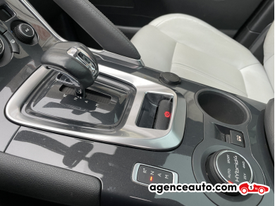 Peugeot 3008 HYbrid4 — 18