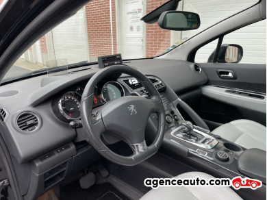 Peugeot 3008 HYbrid4 — 11