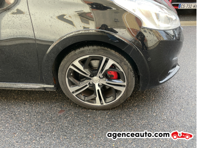 Peugeot 208 — 35