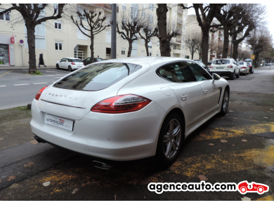 Porsche Panamera — 4