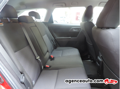 Toyota Auris Touring Sport — 17