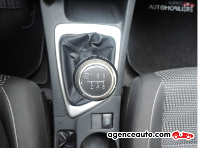 Toyota Auris Touring Sport — 31